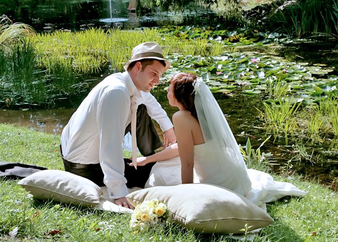 Zdjęcie ślubne z ogrodu botanicznego w Bydgoszczy